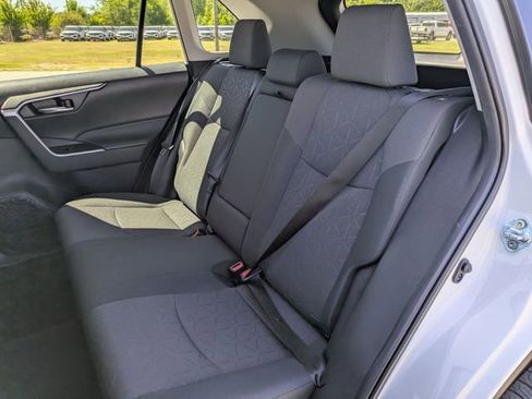 Used 2024 Toyota RAV4 XLE image 24