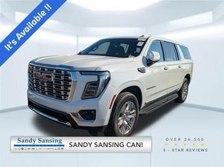 Used 2025 GMC Yukon XL Denali AWD/4WD video 1