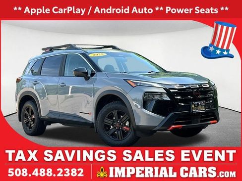 Used 2025 Nissan Rogue SV AWD/4WD image 1