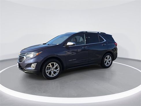 Used 2018 Chevrolet Equinox Premier image 4