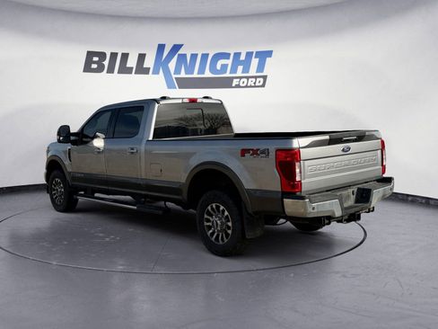 Used 2020 Ford F350 Lariat w/ Lariat Value Package image 3