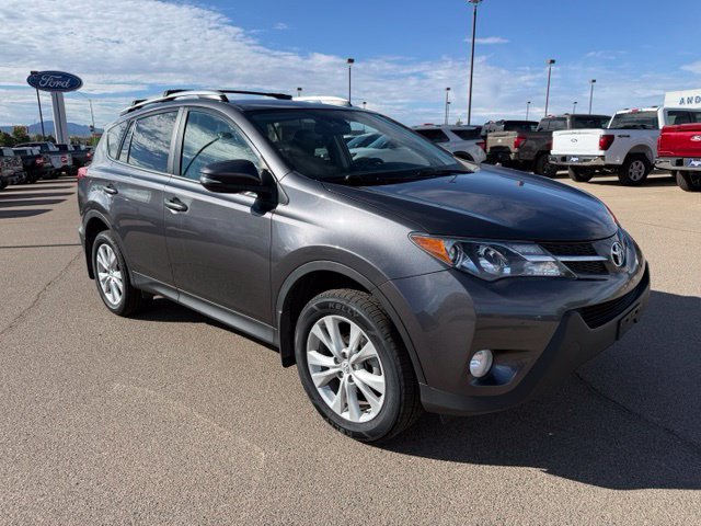 Used 2014 Toyota RAV4 Limited w/ Technology Package AWD/4WD image 3