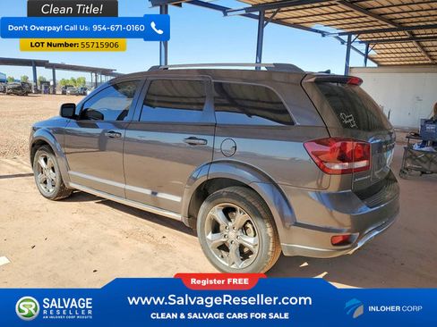 Used 2015 Dodge Journey Crossroad w/ Flexible Seating Group FWD image 3