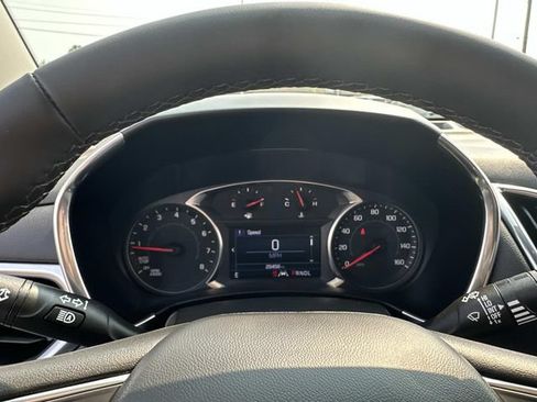 Certified 2023 Chevrolet Equinox LT AWD/4WD image 10