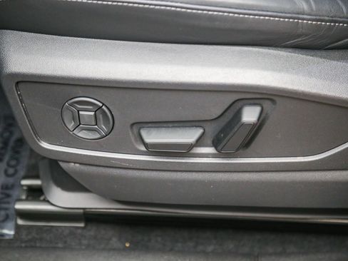 Certified 2025 Audi Q5 Premium w/ Premium Plus AWD/4WD image 22