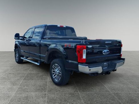 Used 2018 Ford F250 Lariat w/ Lariat Value Package AWD/4WD image 7