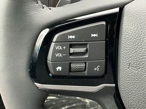 New 2026 Honda Odyssey Touring image 17