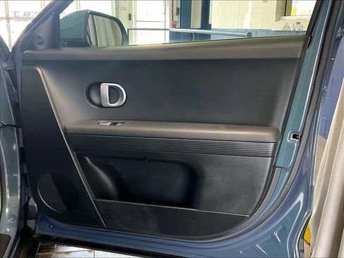Used 2024 Hyundai Ioniq 5 SE AWD/4WD image 12