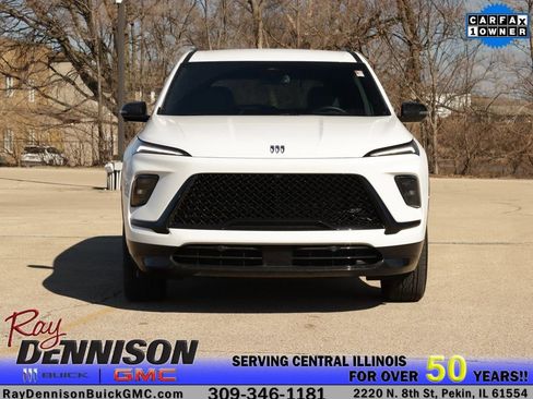 Used 2025 Buick Enclave Sport Touring image 2