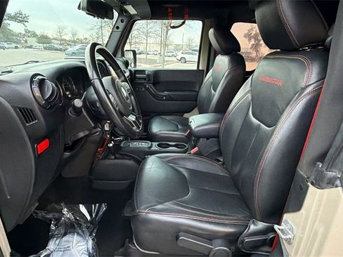Used 2017 Jeep Wrangler Rubicon image 16