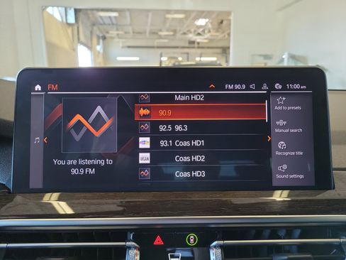 Used 2023 BMW X3 xDrive30i w/ Premium Package image 25