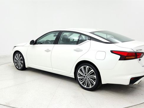 Used 2023 Nissan Altima 2.5 SL FWD image 3