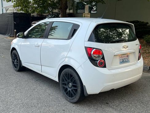 Used 2013 Chevrolet Sonic LS FWD image 3