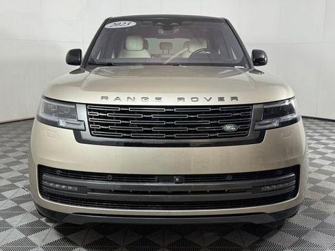 Certified 2023 Land Rover Range Rover SE image 11