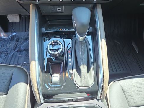 New 2026 GMC Canyon Denali w/ LPO, Denali Black Edition image 27