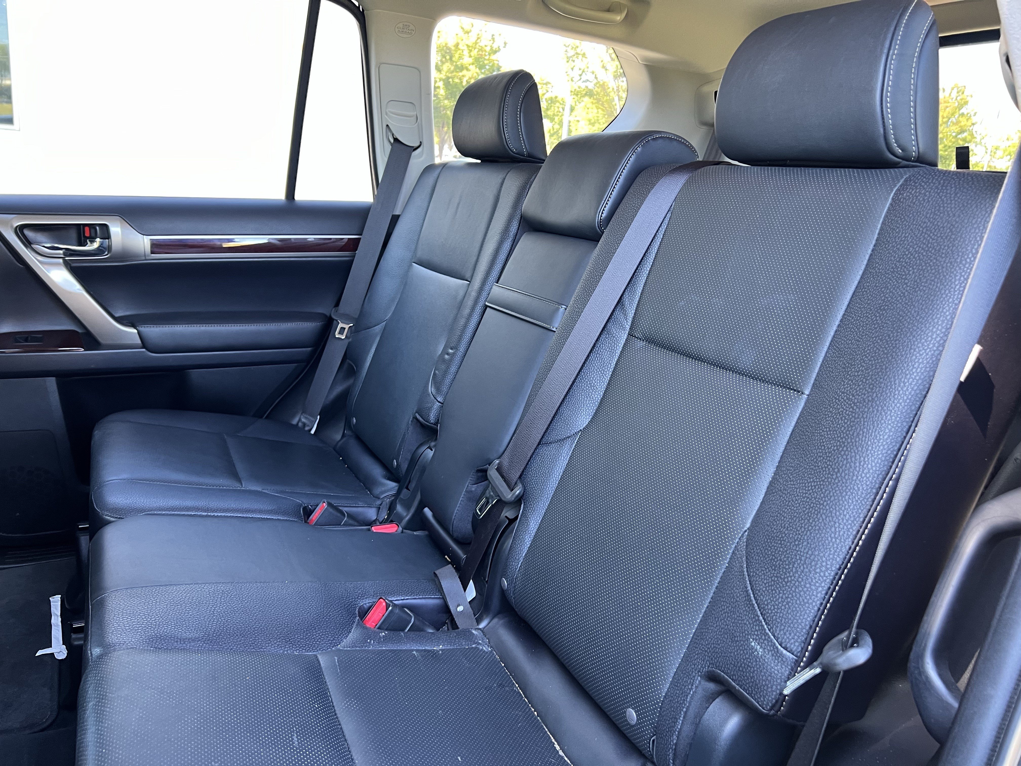 Used 2016 Lexus GX 460 w/ Premium Package AWD/4WD image 33