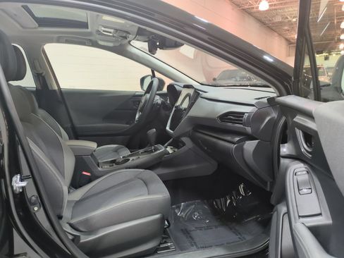 Certified 2025 Subaru Crosstrek 2.5i Premium AWD/4WD image 9