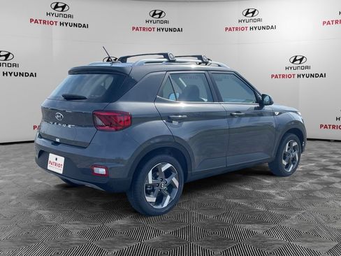 New 2026 Hyundai Venue SEL image 7
