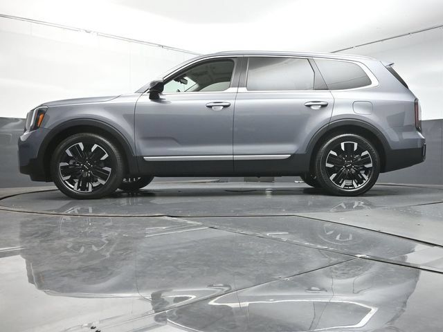Used 2025 Kia Telluride SX Prestige AWD/4WD image 38