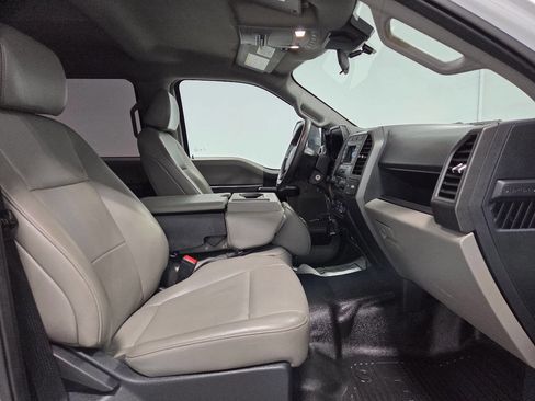 Used 2022 Ford F250 XL w/ Power Equipment Group image 16