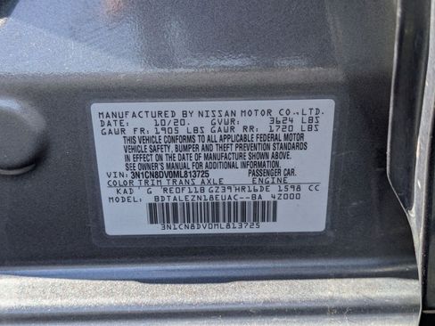 Used 2021 Nissan Versa S FWD image 33