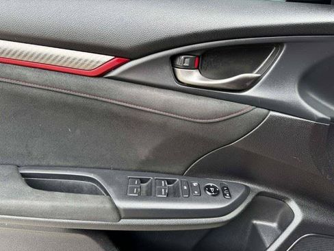 Used 2019 Honda Civic Type R image 19