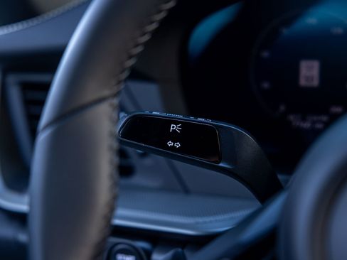 Certified 2025 Porsche 911 Carrera image 42