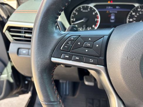 Certified 2022 Nissan Altima 2.5 SR w/ Midnight Edition Package FWD image 32