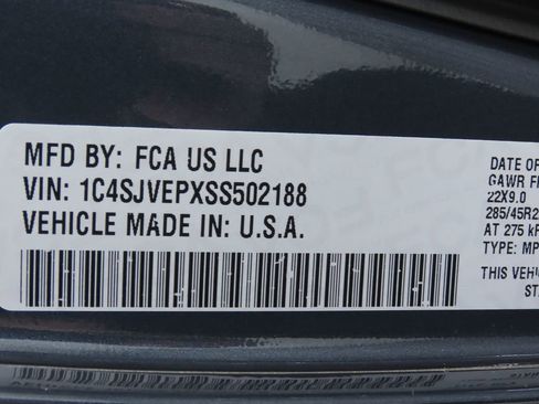 Used 2025 Jeep Grand Wagoneer 4WD w/ 8-Passenger Seating Package image 35