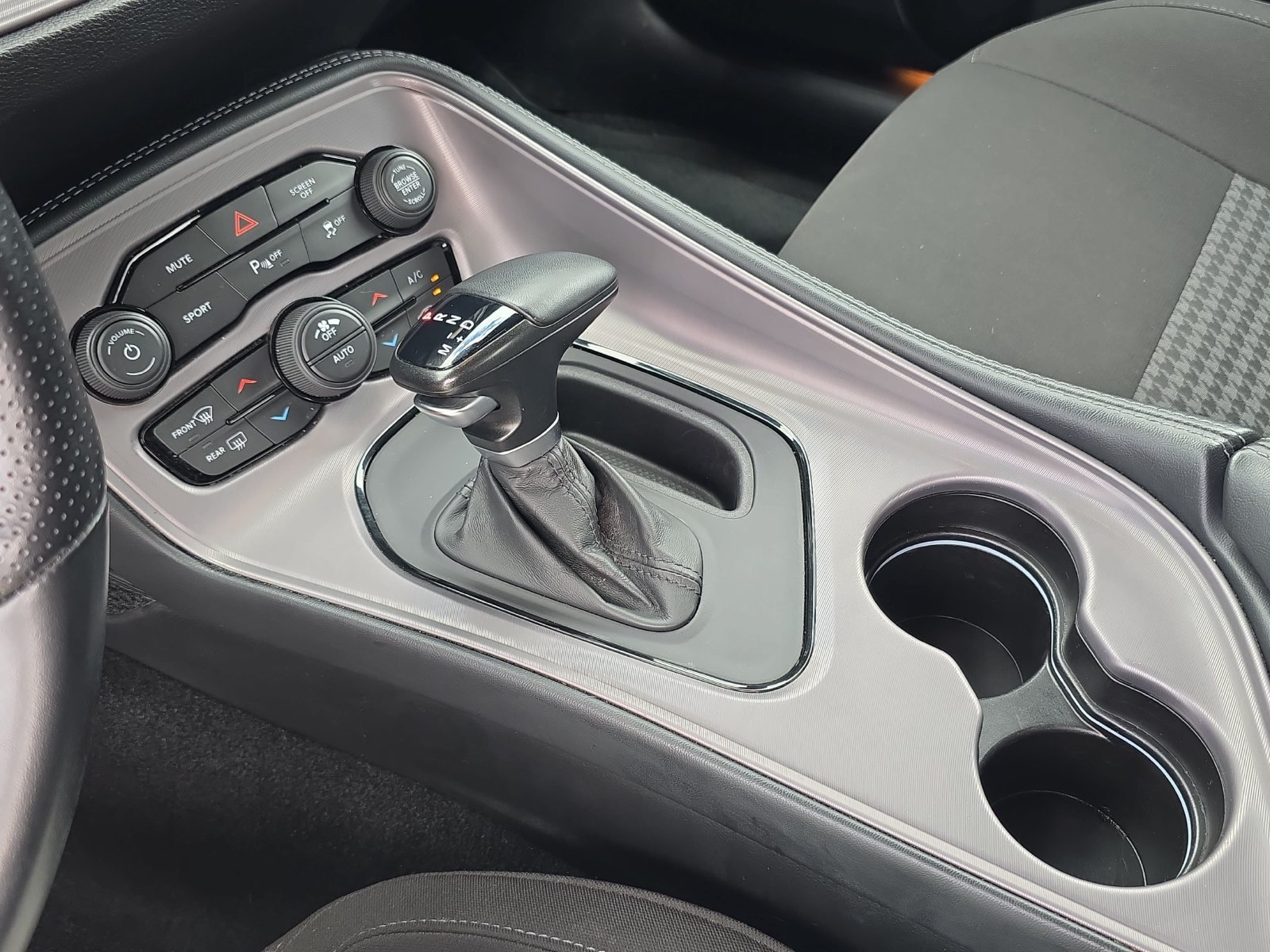 Used 2023 Dodge Challenger R/T RWD image 21