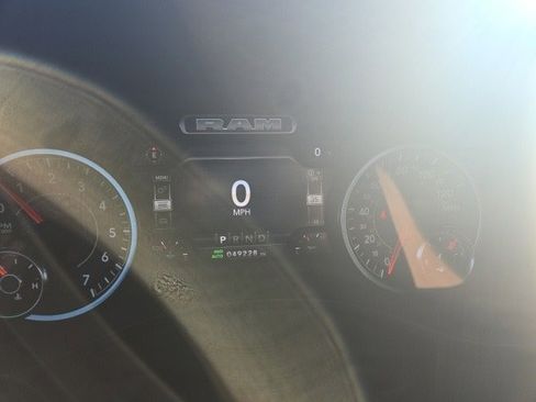 Used 2023 RAM 1500 Laramie image 13