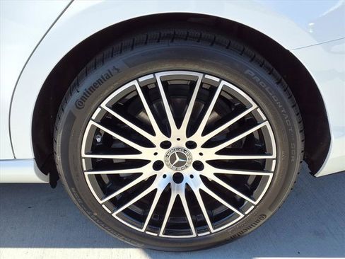 Certified 2023 Mercedes-Benz C 300 Sedan image 23