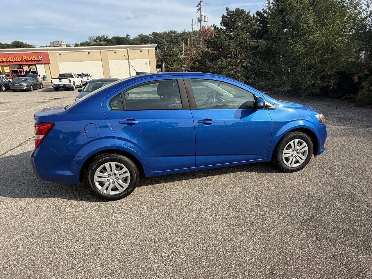 Used 2017 Chevrolet Sonic LS FWD image 4