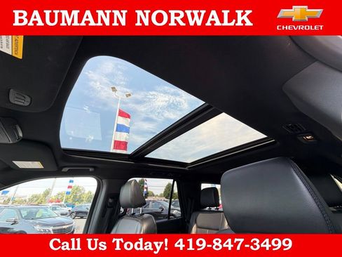Used 2021 Ford Expedition XLT AWD/4WD image 16