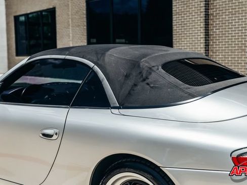 Used 2002 Porsche 911 Cabriolet image 31