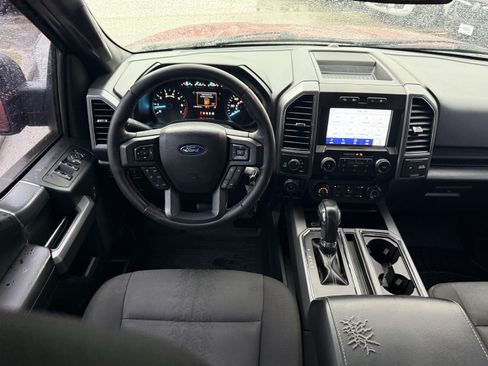 Used 2019 Ford F150 XLT w/ Equipment Group 302A Luxury AWD/4WD image 14