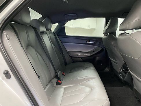 Used 2021 Toyota Avalon XLE image 20