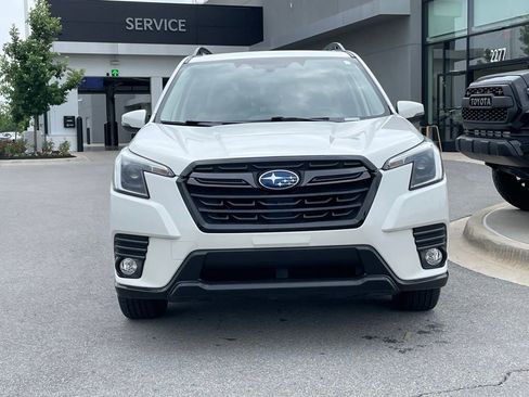 Used 2022 Subaru Forester Limited w/ Popular Package #2 AWD/4WD image 2