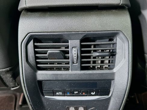 Used 2022 BMW 330e 330e iPerformance w/ M Sport Package image 26