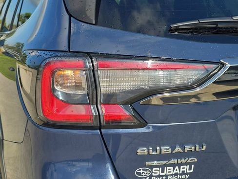 Used 2023 Subaru Outback Touring XT AWD/4WD image 9