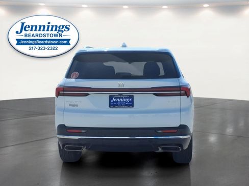 Used 2025 Buick Enclave Preferred FWD image 6