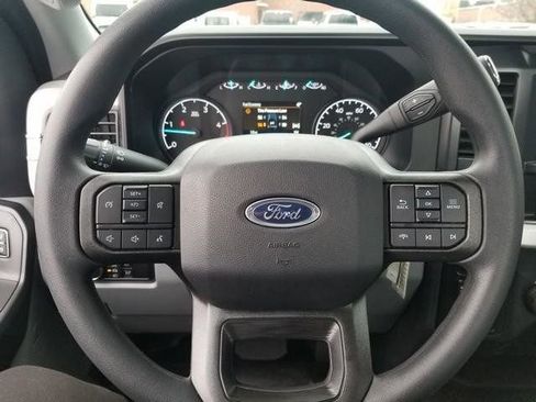 New 2026 Ford F250 XL w/ XL Chrome Package image 23