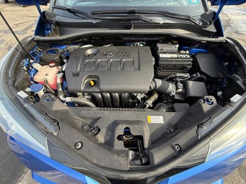 Used 2018 Toyota C-HR XLE image 37