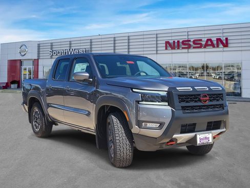 New 2026 Nissan Frontier Pro-X w/ Tow Package RWD image 3