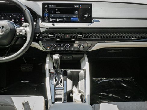 Used 2024 Honda Accord EX-L image 29