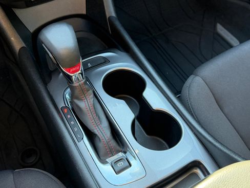 Used 2023 Chevrolet Malibu RS w/ LPO, Floor Liner Package image 16