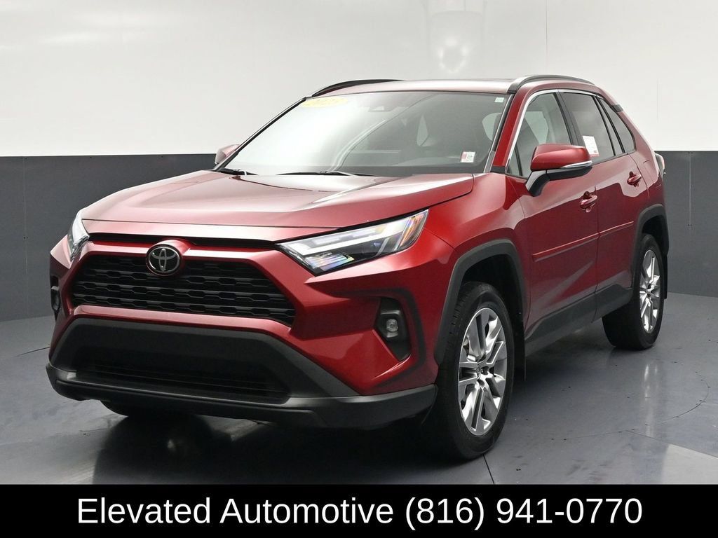 Used 2023 Toyota RAV4 XLE Premium AWD/4WD image 3