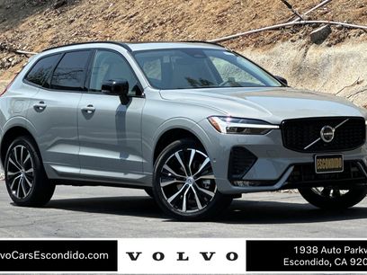 New 2025 Volvo XC60 B5 Plus w/ Climate Package