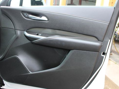 Used 2019 Cadillac XT4 Sport w/ Cold Weather Package AWD/4WD image 51