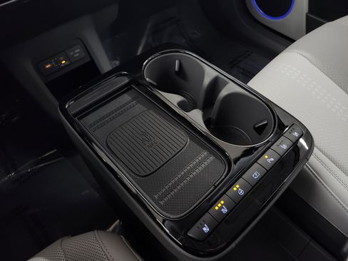 New 2026 Hyundai Ioniq 5 Limited image 10